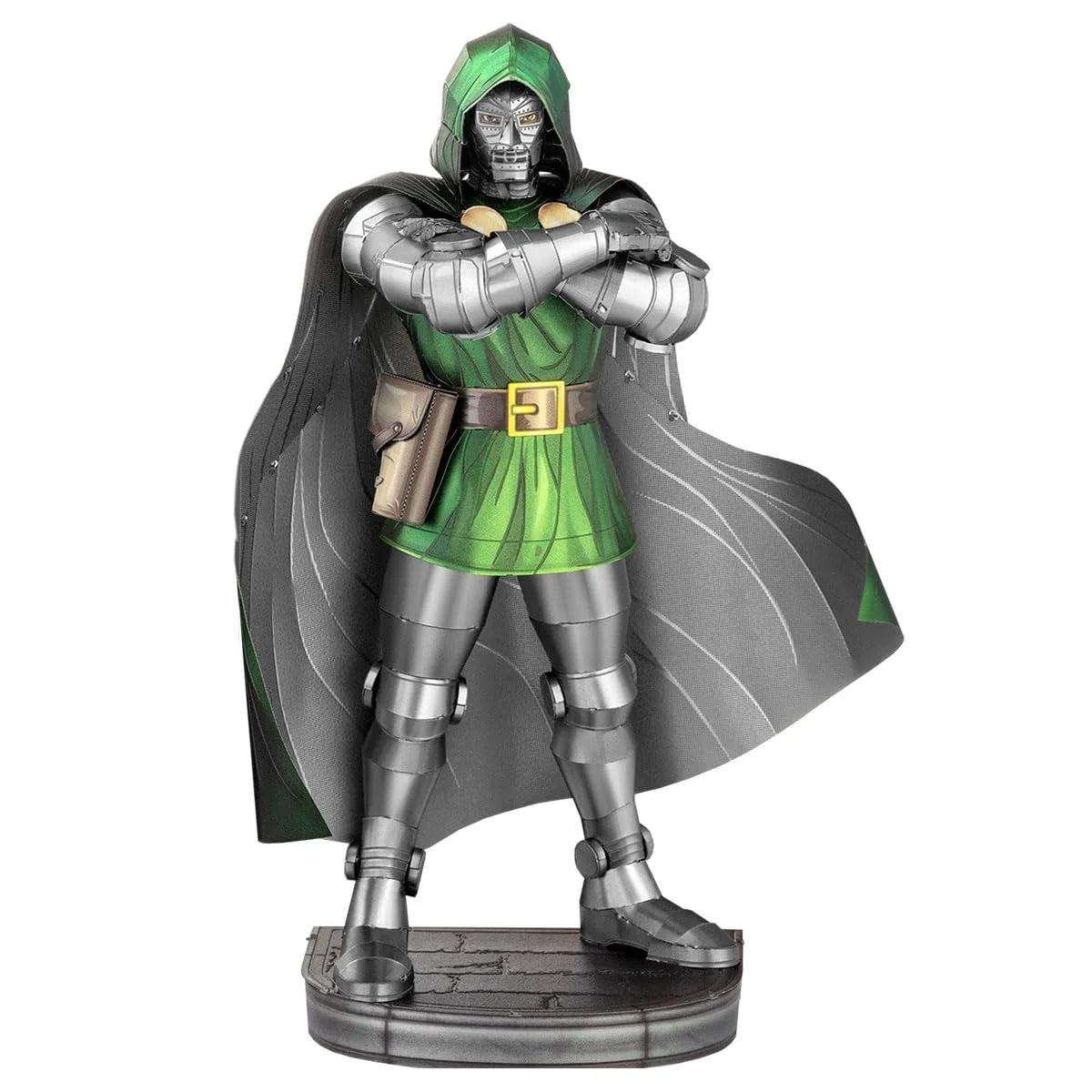 Figura Doctor Doom Marvel Armadura Metálica Premium (Pedido Exclusivo · entrega 2 a 3 semanas)