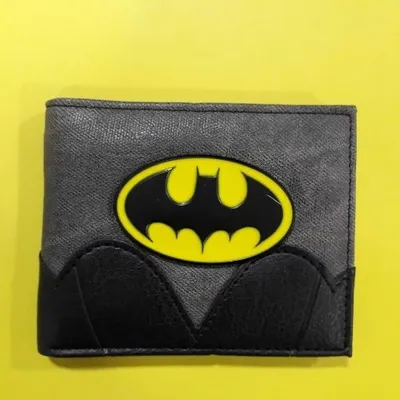 Billetera Batman Logo Metálico Gris y Negro