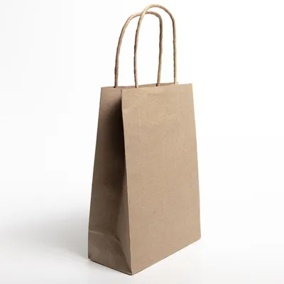 Bolsa de papel kraft con asas de cuerda natural