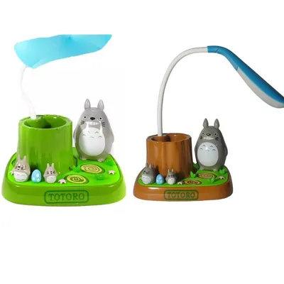 Lámpara Portaesferos Totoro en verde y marrón con figuritas de Mi Vecino Totoro