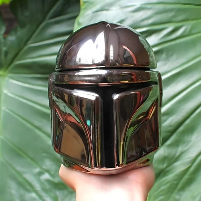 Taza Mandalorian casco cromado Star Wars