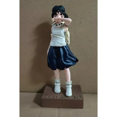 Estatuilla Princesa Mononoke Studio Ghibli con falda azul