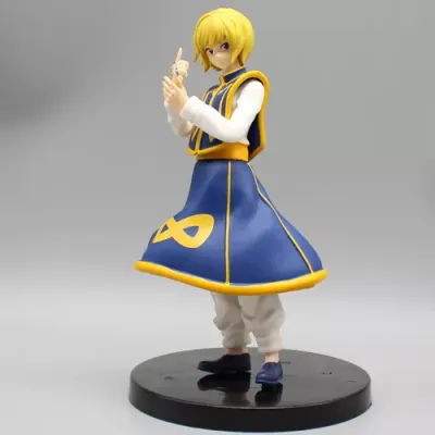 Figura Kurapika Hunter x Hunter con traje azul y amarillo