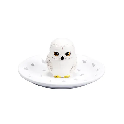 Figura Hedwig con plato blanco Harry Potter