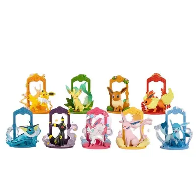 Set de nueve figuras Pokémon con arcos decorativos de colores