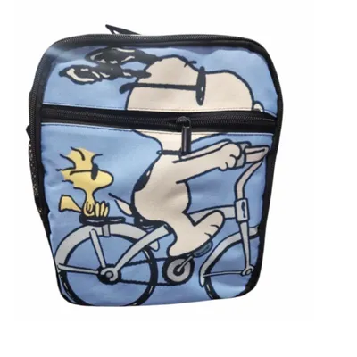 Lonchera Snoopy y Woodstock en bicicleta — Peanuts