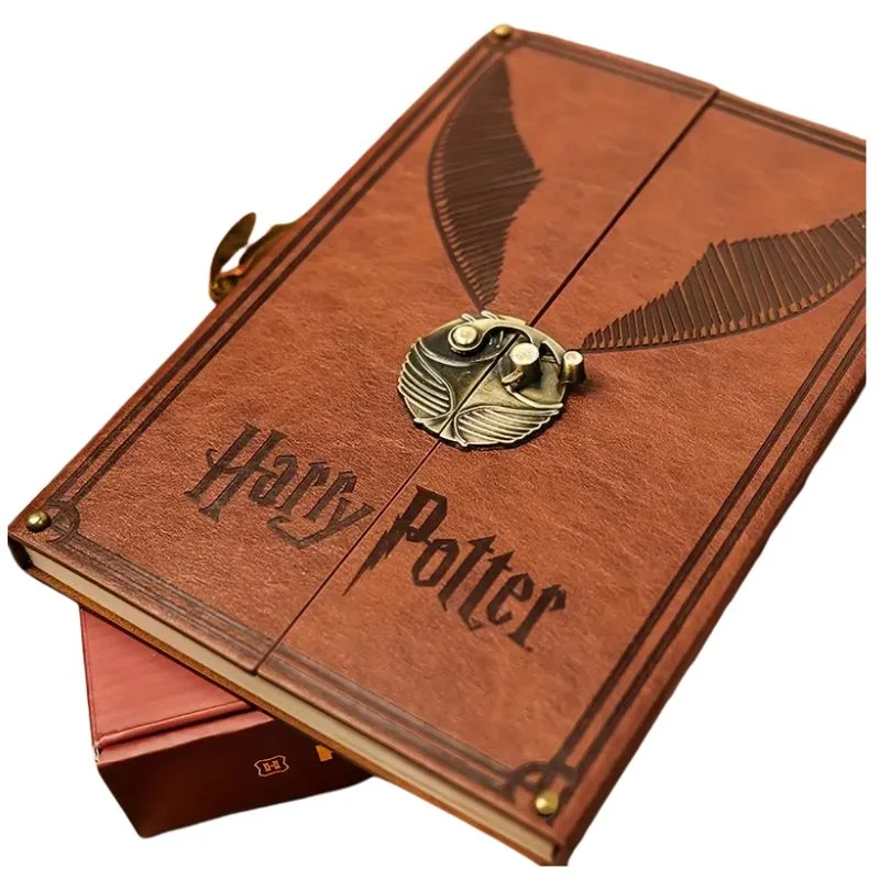 Cuaderno Harry Potter con Snitch Dorada y cierre metálico