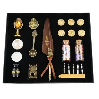 Set de plumas Hogwarts Harry Potter con varita mágica y accesorios