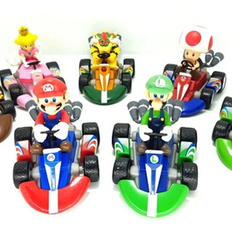 Figuras Mario Kart con karts de colores variados