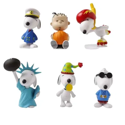 Set de figuras Snoopy y Peanuts en disfraces variados