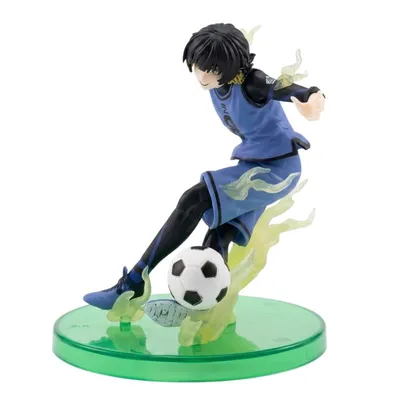 Figura Meguru Bachira Blue Lock con balón y base verde