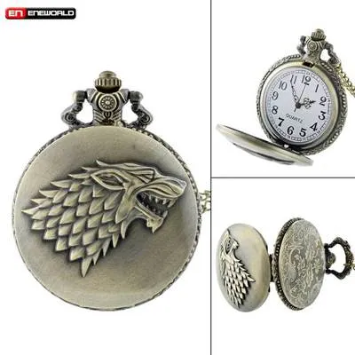 Reloj de bolsillo Casa Stark con lobo direwolf grabado — Juego de Tronos